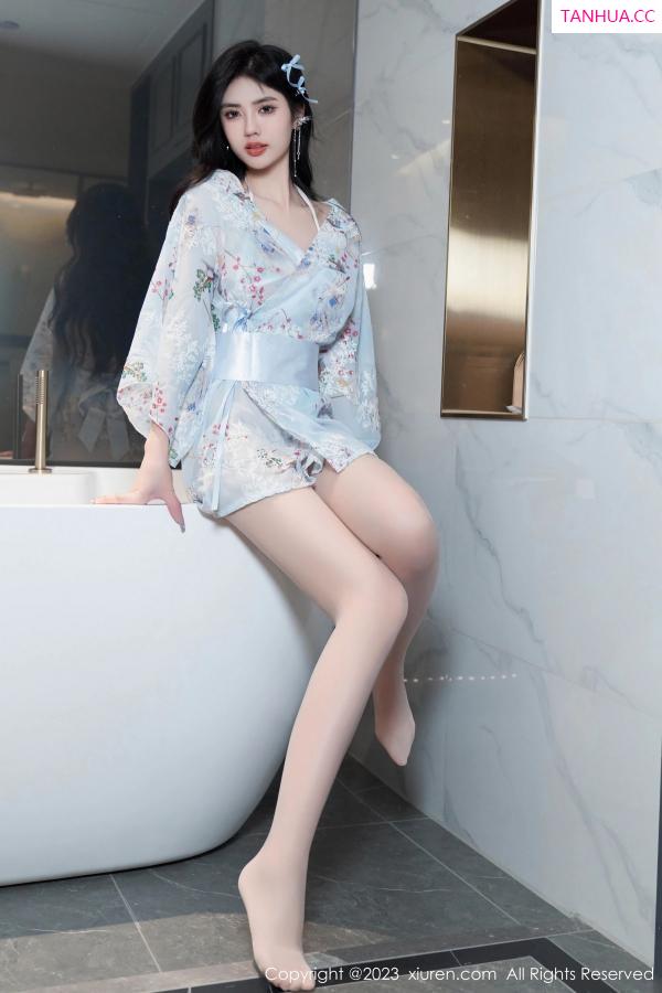 李浅浅  [XiuRen]高清写真图 2023.06.15 No.6924 浅浅Danny 丝袜美腿第9张图片